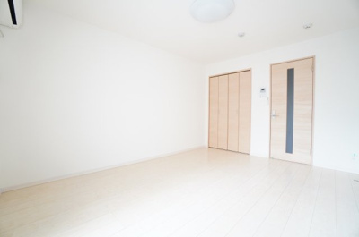 【洋室】 | リブリ・ダロル