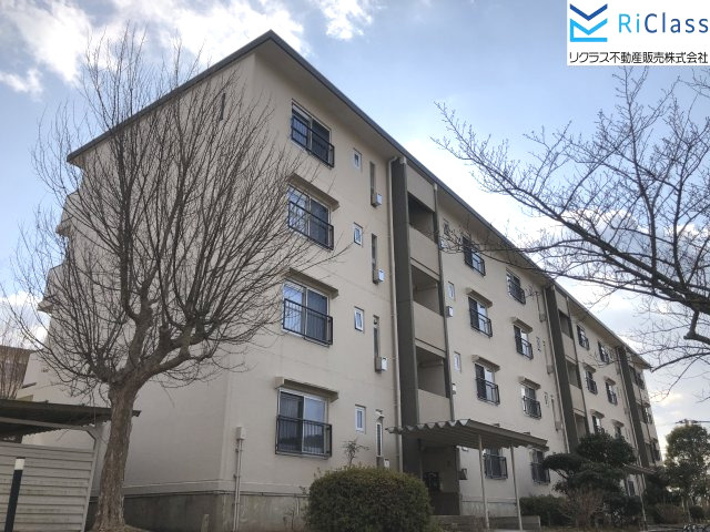鈴蘭台第6住宅1号棟の外観|物件の外観です