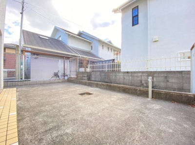 【駐車場】 | メゾン緑丘