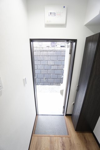 【玄関】 | シャルム桜木 | ※同物件・同タイプの写真です。