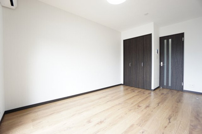 【洋室】 | シャルム桜木 | ※同物件・同タイプの写真です。