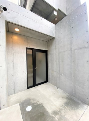 ラシクラス西浅草のエントランス