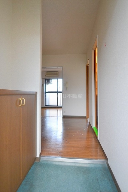 メゾン星風の玄関