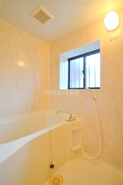 メゾン星風の浴室