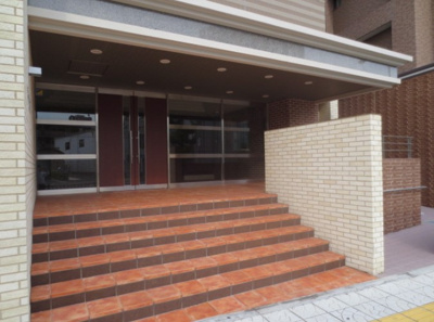 【エントランス】 | プレミスト津久野駅前アルティモガーデン