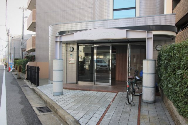 ドルフィンズマンション板宿のエントランス|毎日通るエントランスはこのようになっています