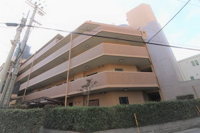 ドルフィンズマンション板宿の外観|外観です