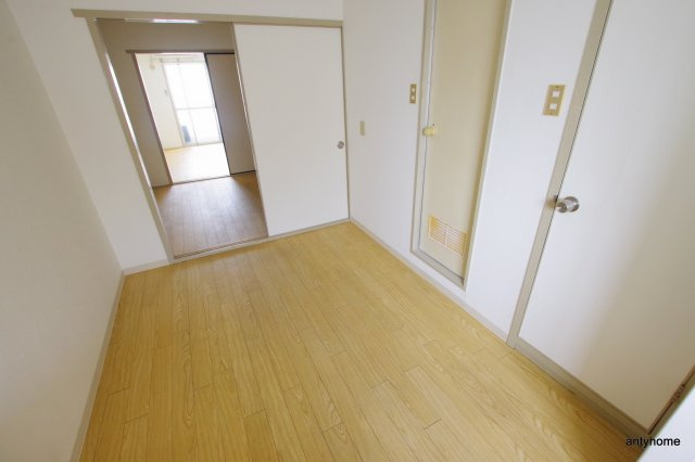 福島清水マンション　仲介手数料無料の洋室