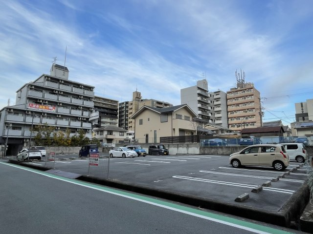 見瀬町駐車場