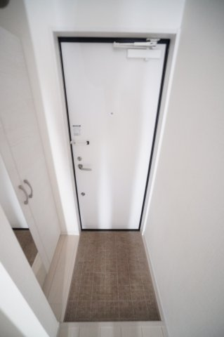【玄関】 | ECLAS | ※同物件・同タイプの写真です。