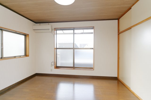 上篠崎2丁目戸建ての洋室