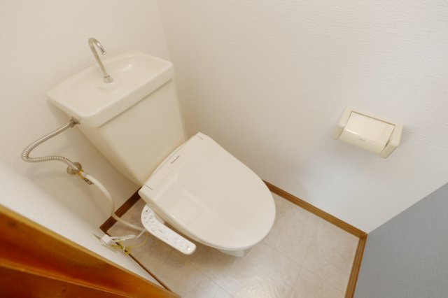 上篠崎2丁目戸建てのトイレ