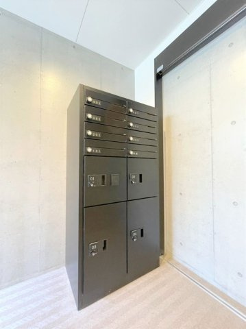 ラシクラス経堂のその他共用部分|メールボックス兼宅配ボックスです