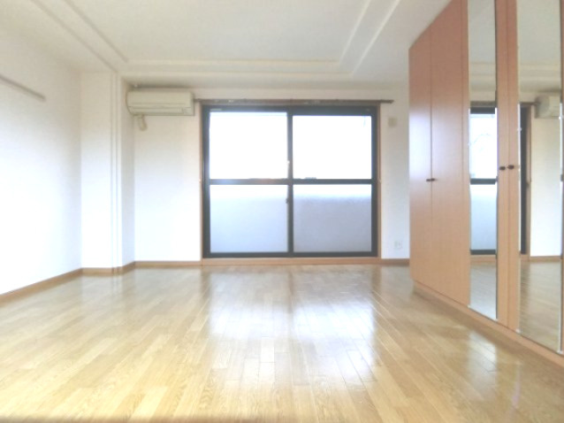 パレスひだまりの丘の居間・リビング