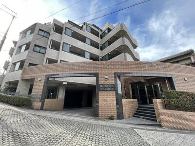 【外観】 | グローリアスヒルズ名東神丘町　★仲介手数料無料★　西山小学校　神丘中学校 | リノベーション済み。
保証付きマンションです。