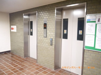 【その他共用部分】 | エレベーター２基で、忙しい時間帯も安心です。