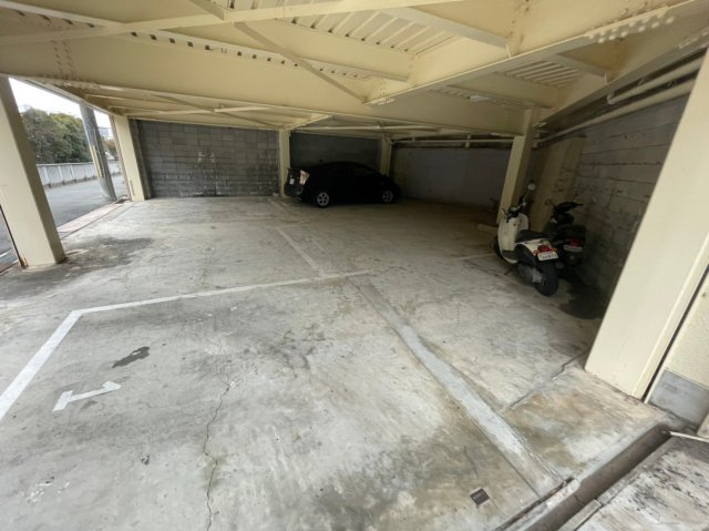シティハウスの駐車場