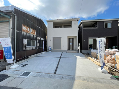 【駐車場】 | 守山区菱池町第2　全4棟　4号棟＜仲介手数料無料＞苗代小・守山東中　新築一戸建て | 2/23撮影
住宅ローンアドバイザーの村田です。住宅ローン審査が通らなかった方、あきらめる前にご相談ください。