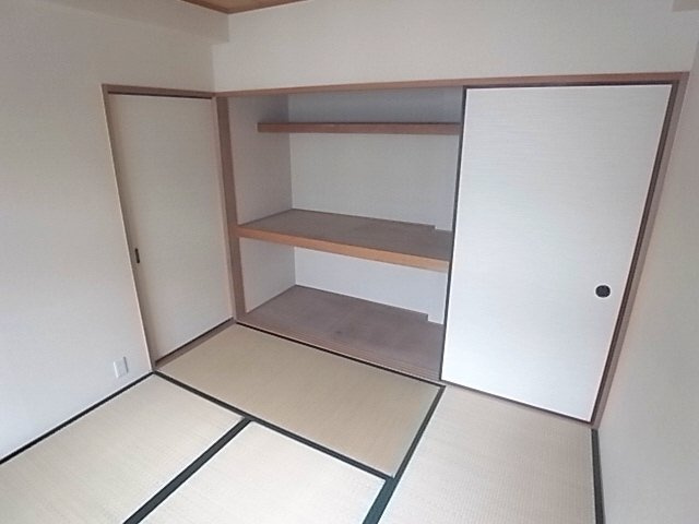 コモドカーサ魚崎の収納