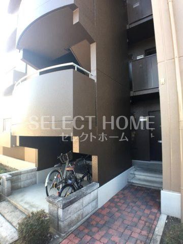 【エントランス】 | シャイン壱番館 | 毎日通るエントランスはこのようになっています