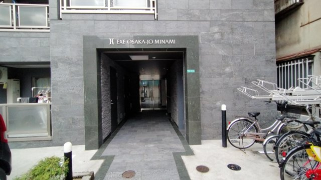 エグゼ大阪城南のエントランス|エントランスです。