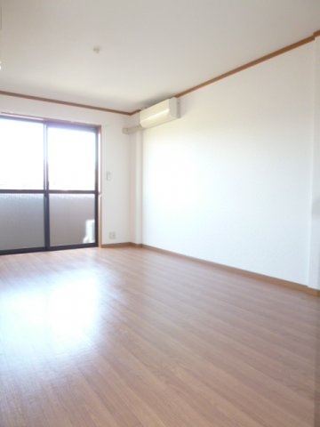 Sonnette Ⅱ（ソネットツー）【10,000円キャッシュバック対象】の居間・リビング|おしゃれなリビングです