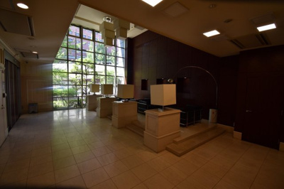 【ロビー】 | エスリード御堂筋梅田 | 清潔なロビーです