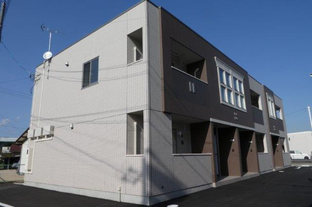 倉敷市新田のアパートの外観