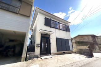【外観】 | 一度、実際にご覧になってみませんか？暮らしやすい周辺環境も含め、スタッフがご案内いたします。お家探しの第一歩としてでも大丈夫です(^^)/お気軽にお問い合わせ下さいね♪