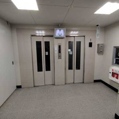 【その他共用部分】 | 淀川パークハウス7号棟 | エレーベーターが2基あるので、混雑時も待たずにご利用いただけます♪