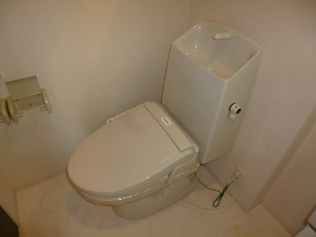 プリズムグレイスのトイレ|ウォシュレット