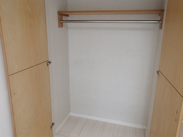 【収納】 | LADY'SDORM | 十分な収納スペースがあります