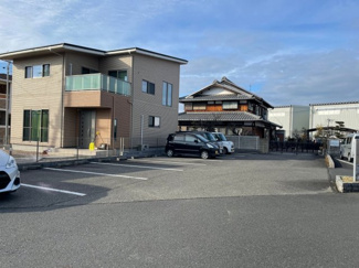【駐車場】 | ツルハドラッグ 愛知川店（1676m）