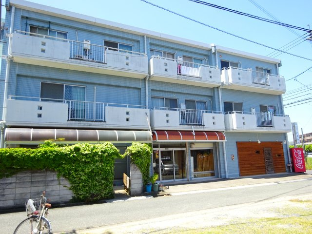 マリンハイツトミタ