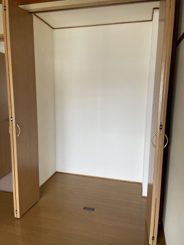 マリンハイツトミタの収納