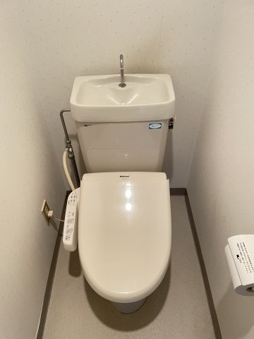 マリンハイツトミタのトイレ