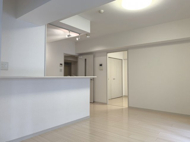 【居間・リビング】 | ゆったりとした居間です（別同部屋の写真です）