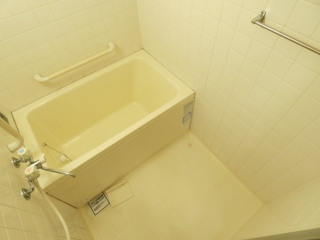 【浴室】 | サンプラザ湯里南