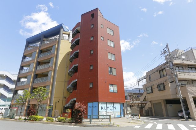 三好平井東ビルの外観