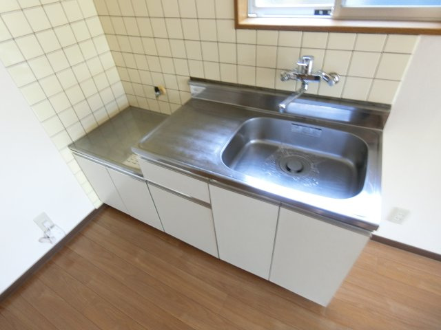 テラスハウス袴田のキッチン