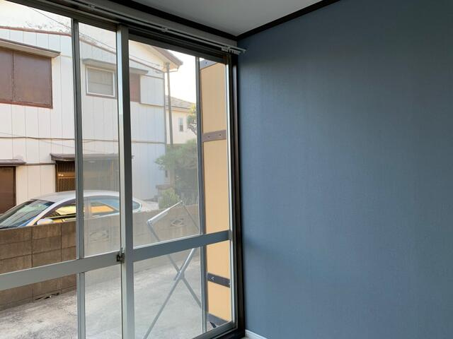 サカイハイツの展望|広〜い窓で日差したっぷり