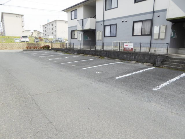 ペイサージュドミールの駐車場