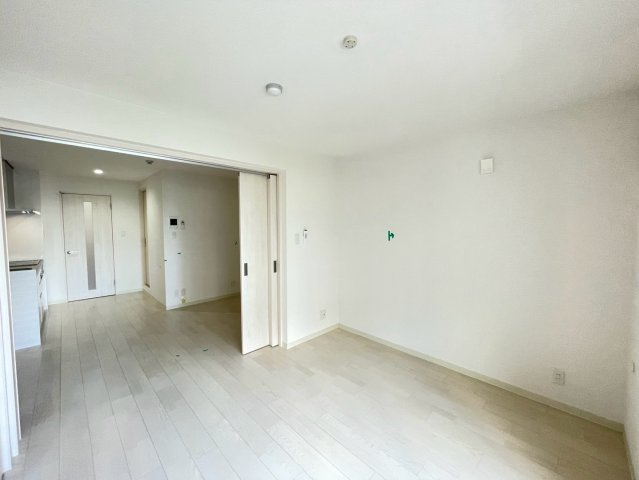 クリエオーレ菱屋西