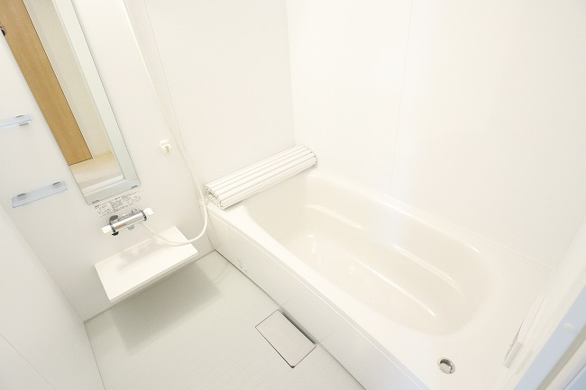 アンベリール一番町の浴室