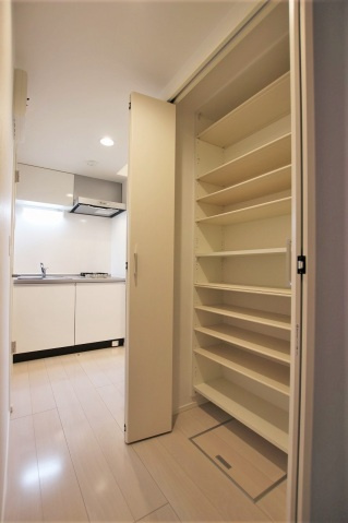 OBED ESTATE hanatenの玄関