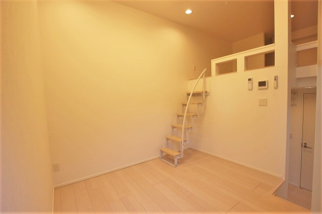 OBED ESTATE hanatenの居間・リビング