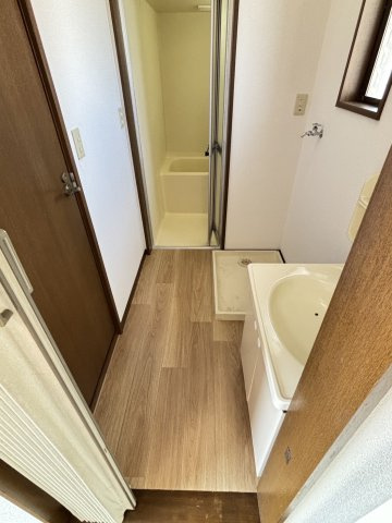 グランドゥール植田の玄関