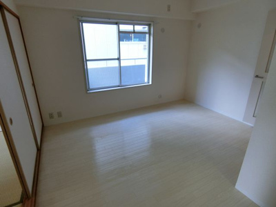 【洋室】 | 北梅田パーク・レジデンス