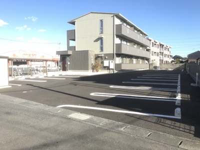 【駐車場】 | モリ ロワイヤル ２ｎｄ | 駐車場