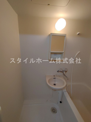 【洗面所】 | セレーノ坂上 | 別部屋写真です。